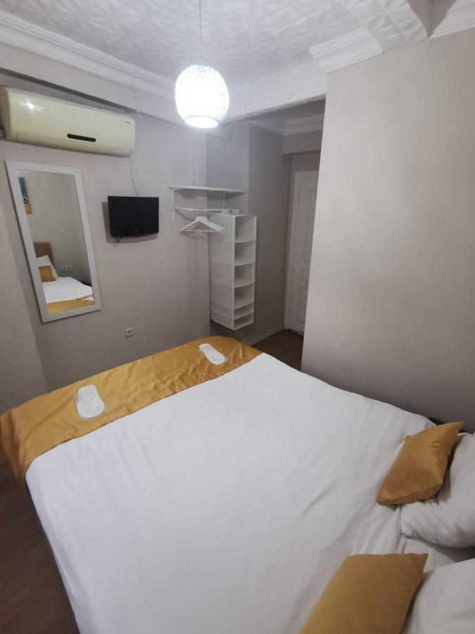 Konut Wooden House Hotel Истанбул Екстериор снимка
