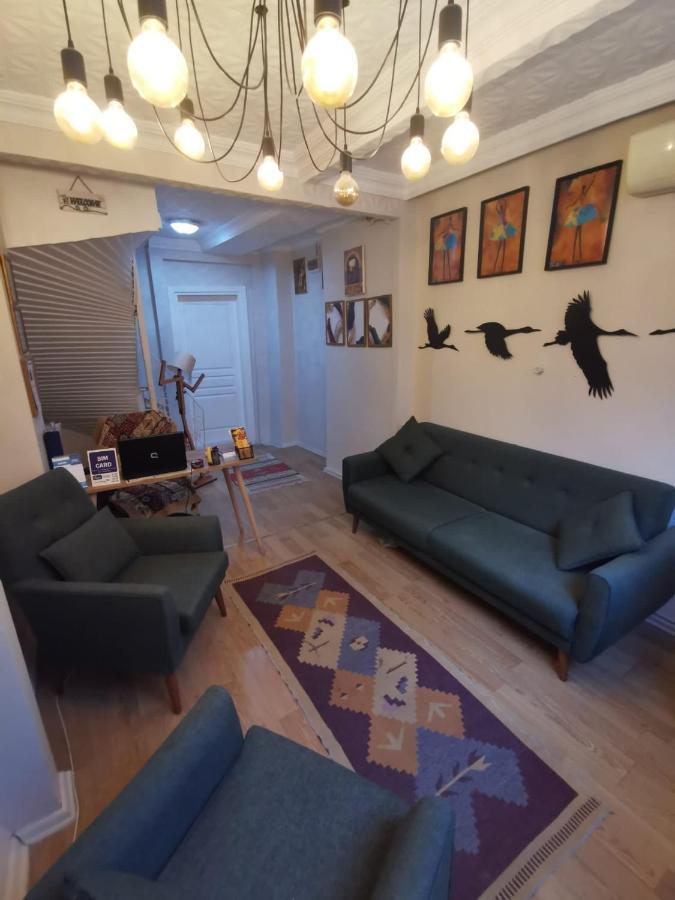 Konut Wooden House Hotel Истанбул Екстериор снимка